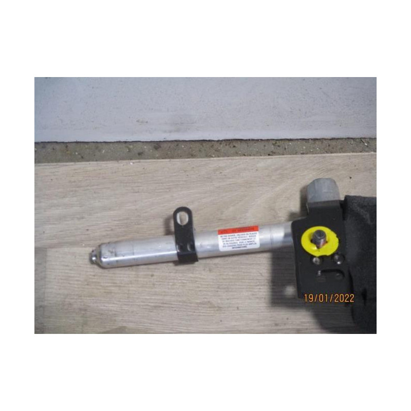 Pretensionneur de ceinture avant gauche VOLVO V 50 PHASE 2 BREAK d’occasion