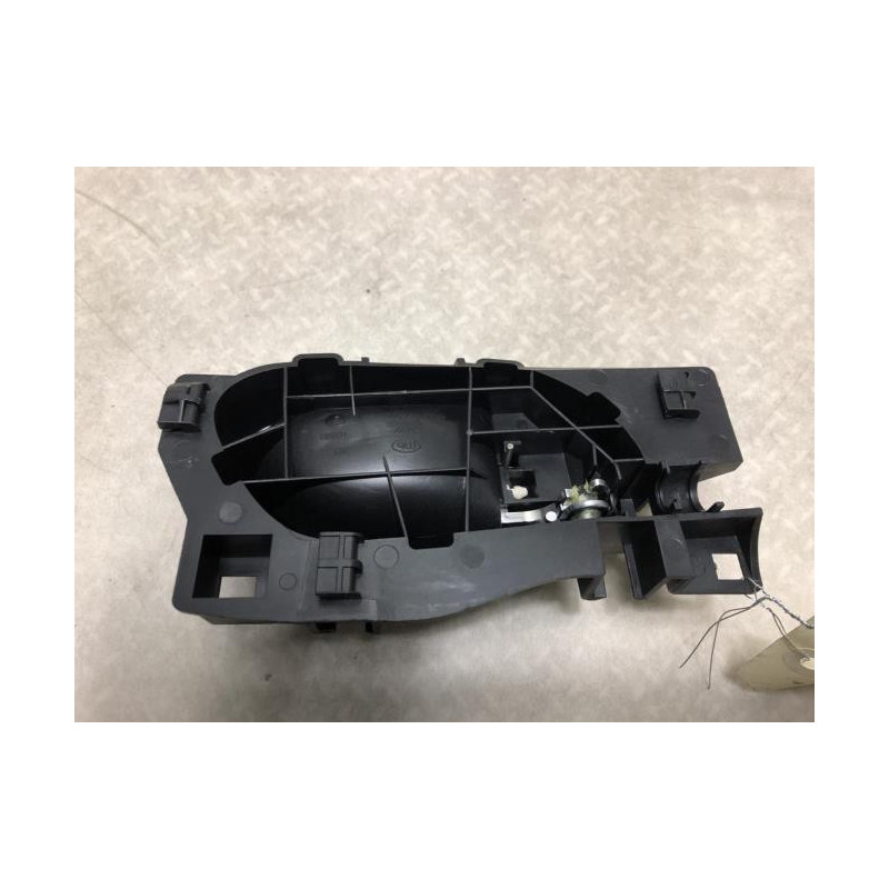 Poignee interieur arriere gauche CITROEN C4 PICASSO 2 PHASE 1 d’occasion