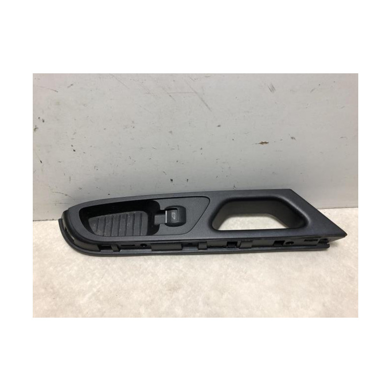Interrupteur de leve vitre avant droit FORD B-MAX d’occasion