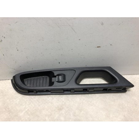 Interrupteur de leve vitre avant droit FORD B-MAX d’occasion