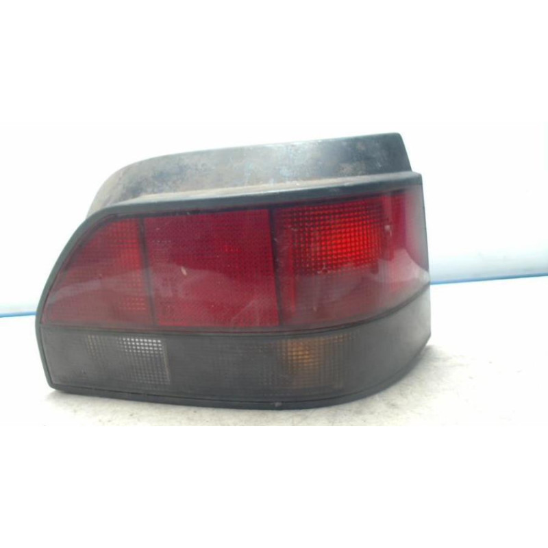 Feu arriere principal droit (feux) RENAULT CLIO 1 PHASE 1 d’occasion
