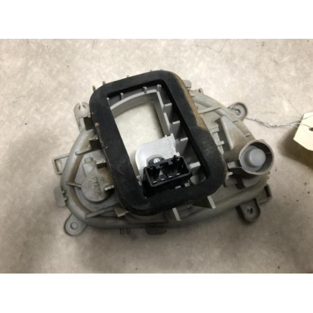 Platine feu arriere gauche FORD B-MAX d’occasion