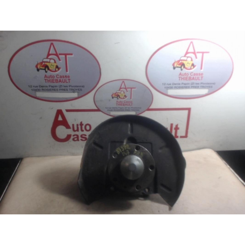 Fusee avant droit ALFA ROMEO 147 1.9 JTD d’occasion