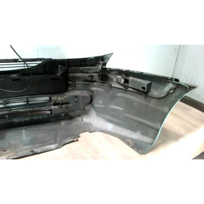 Pare choc avant CITROEN C8 d’occasion