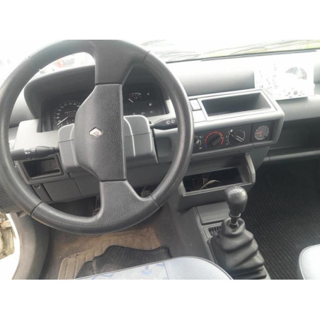 Platine feu arriere gauche RENAULT CLIO 1 PHASE 1 d’occasion