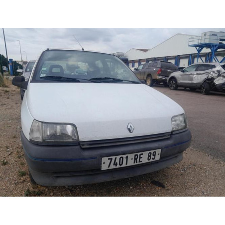 Platine feu arriere gauche RENAULT CLIO 1 PHASE 1 d’occasion