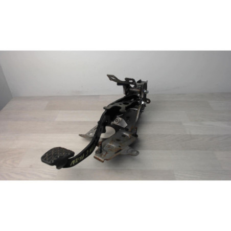 Pedalier de frein FORD FIESTA 6 PHASE 1 d’occasion