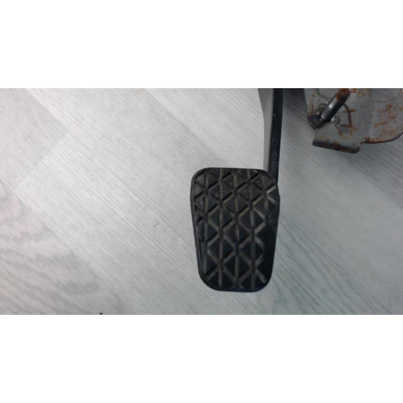 Pedalier de frein FORD FIESTA 6 PHASE 1 d’occasion