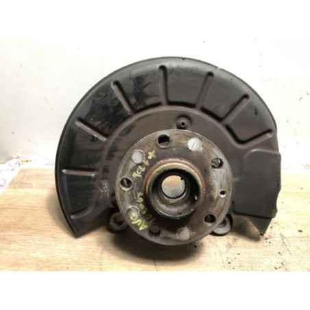 Fusee avant gauche VOLKSWAGEN GOLF PLUS PHASE 1 d’occasion
