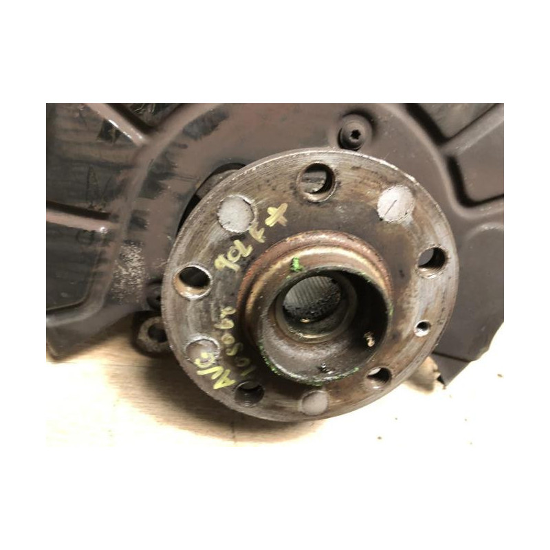 Fusee avant gauche VOLKSWAGEN GOLF PLUS PHASE 1 d’occasion