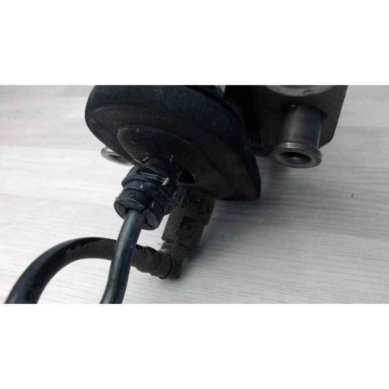 Pedalier d'embrayage FORD FIESTA 6 PHASE 1 d’occasion