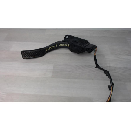 Pedalier d'accelerateur FORD FIESTA 6 PHASE 1 d’occasion