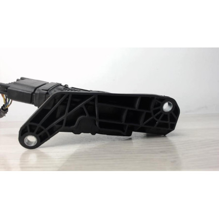 Pedalier d'accelerateur FORD FIESTA 6 PHASE 1 d’occasion