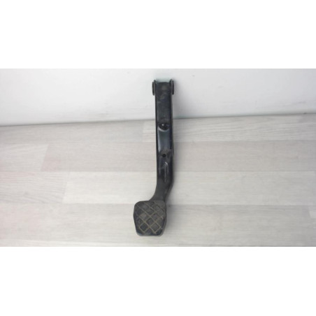 Pedalier de frein VOLKSWAGEN POLO 4 PHASE 2 d’occasion