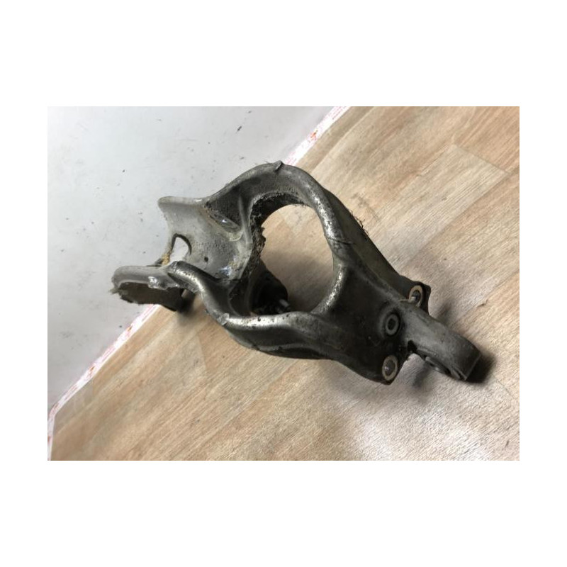 Bras de suspension superieur avant gauche CITROEN C6 d’occasion