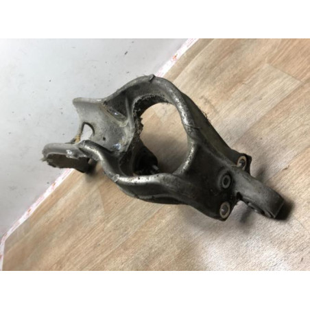 Bras de suspension superieur avant gauche CITROEN C6 d’occasion