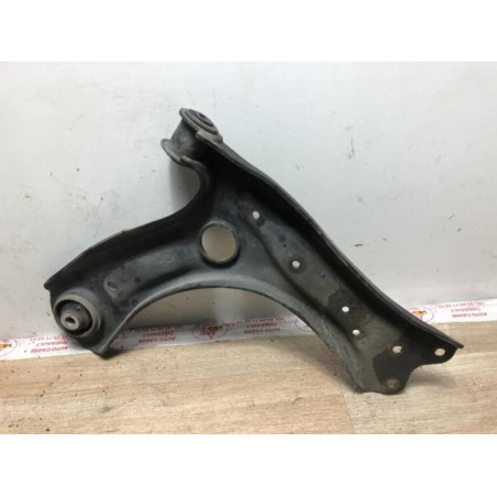 Triangle avant gauche VOLKSWAGEN POLO 5 PHASE 1 d’occasion