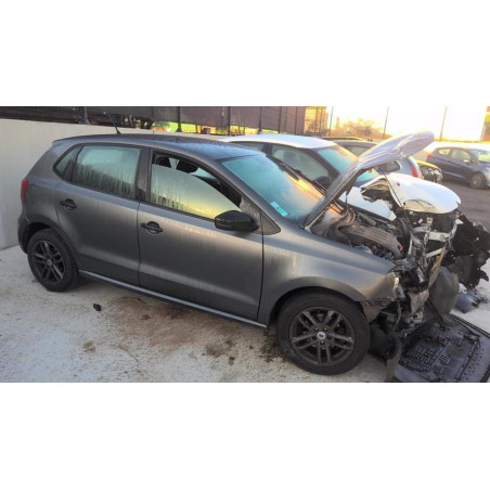 Triangle avant gauche VOLKSWAGEN POLO 5 PHASE 1 d’occasion