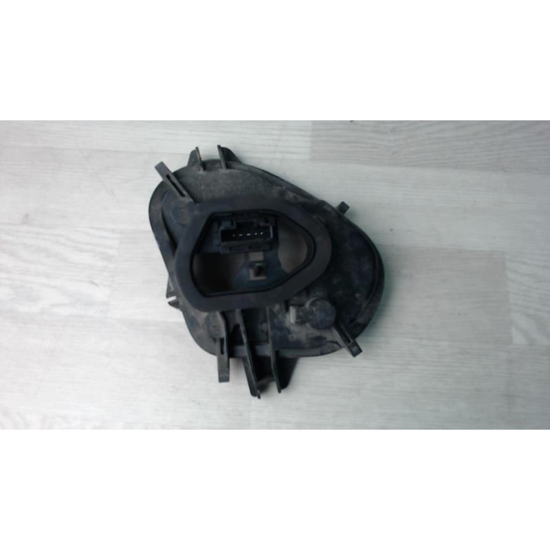 Platine feu arriere gauche PEUGEOT 208 1 PHASE 1 d’occasion