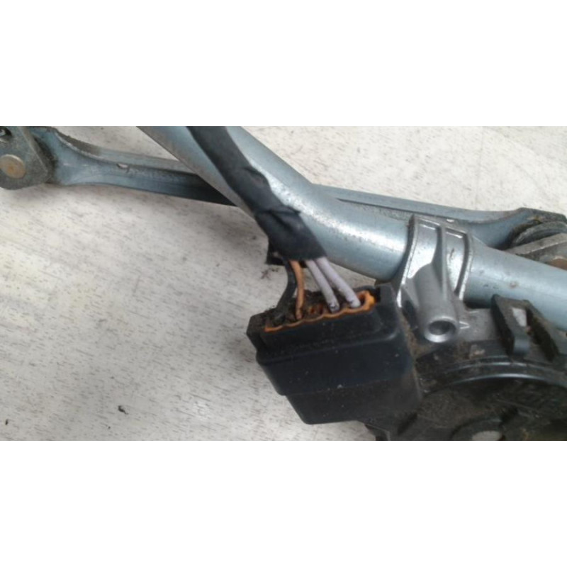 Moteur essuie glace avant RENAULT MEGANE 3 PHASE 1 d’occasion