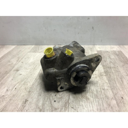 Pompe de direction RENAULT MASTER 2 PHASE 1 d’occasion