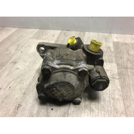 Pompe de direction RENAULT MASTER 2 PHASE 1 d’occasion