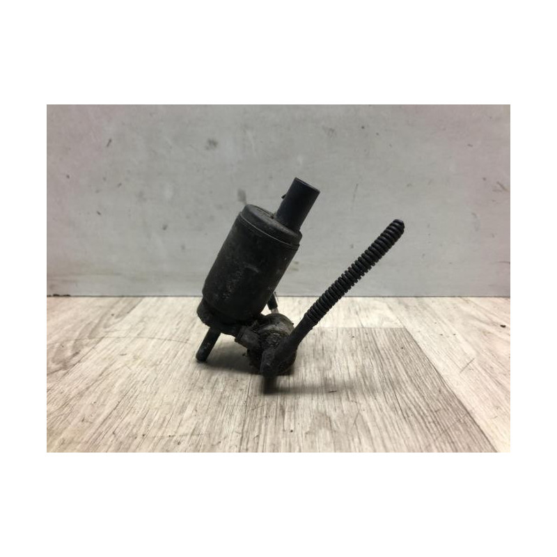 Pompe lave glace avant VOLKSWAGEN FOX d’occasion