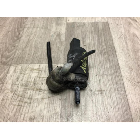 Pompe lave glace avant VOLKSWAGEN FOX d’occasion