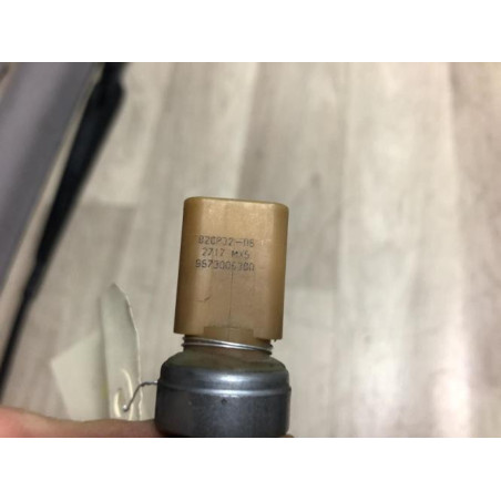 Pressostat de climatisation VOLKSWAGEN GOLF 7 PHASE 2 d’occasion