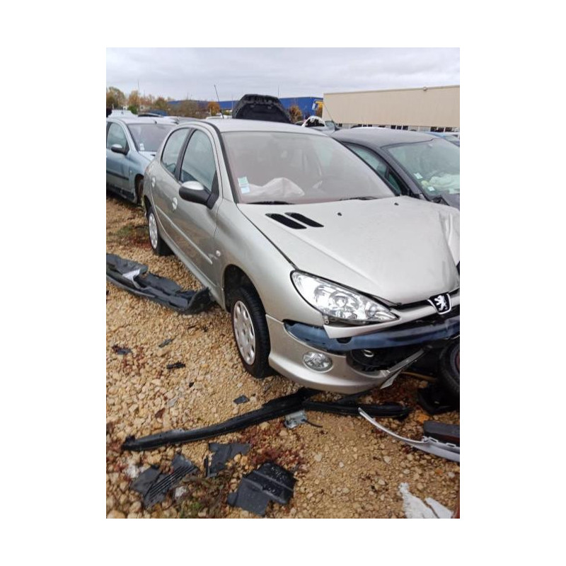 Vitre arriere droit PEUGEOT 206 PHASE 2 d’occasion
