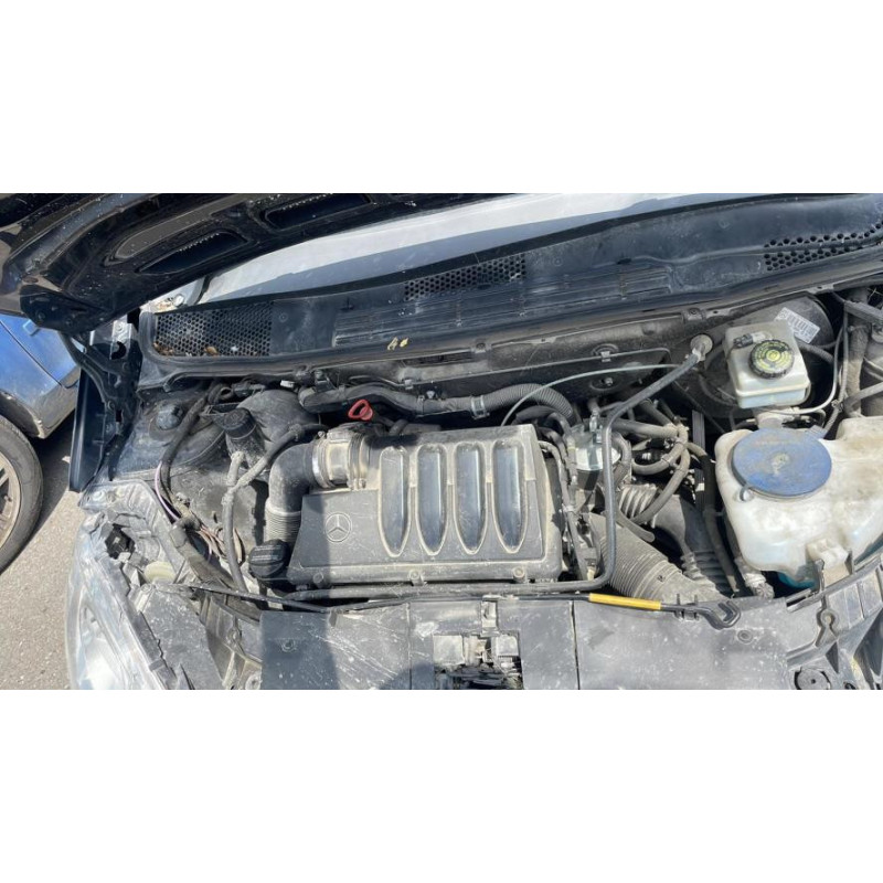 Poignee interieur arriere droit MERCEDES CLASSE A 169 PHASE 1 d’occasion