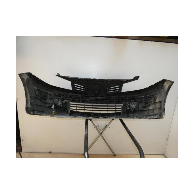 Pare choc avant RENAULT MEGANE 2 PHASE 2 BREAK d’occasion