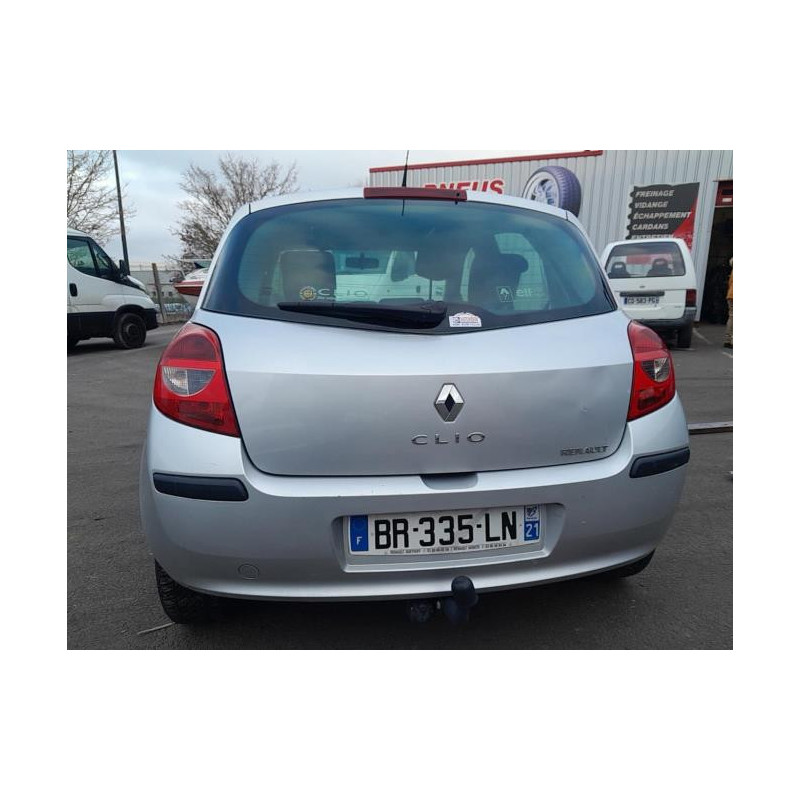 Capot RENAULT CLIO 3 PHASE 1 d’occasion