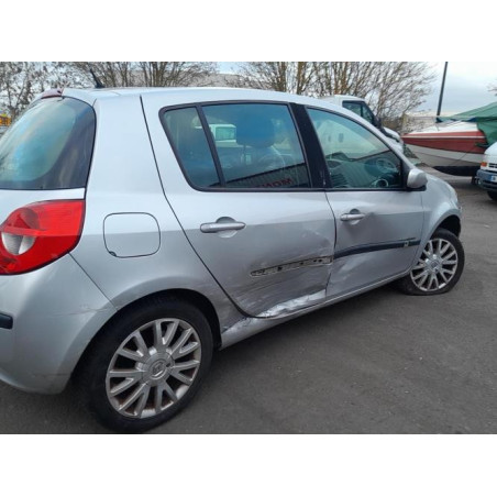 Capot RENAULT CLIO 3 PHASE 1 d’occasion