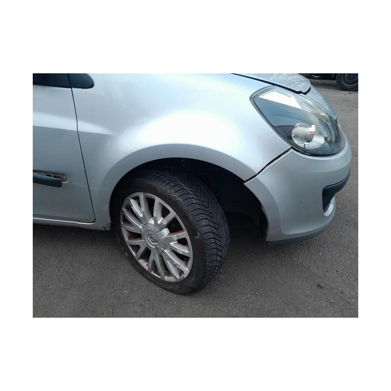Capot RENAULT CLIO 3 PHASE 1 d’occasion
