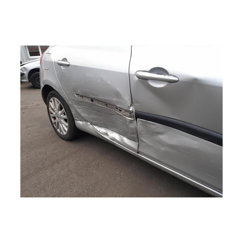 Capot RENAULT CLIO 3 PHASE 1 d’occasion