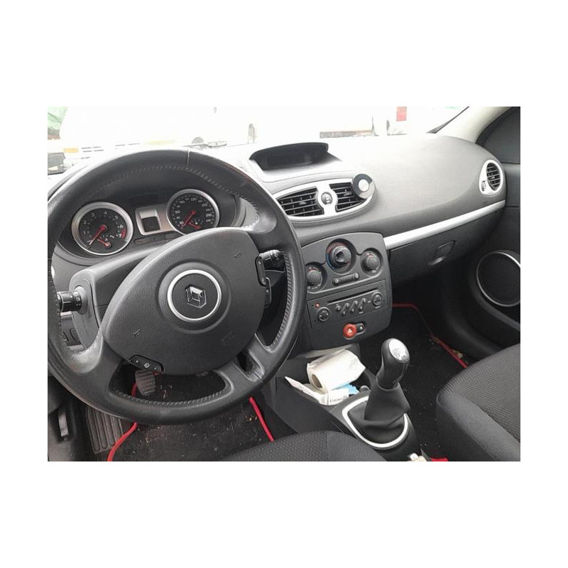 Capot RENAULT CLIO 3 PHASE 1 d’occasion