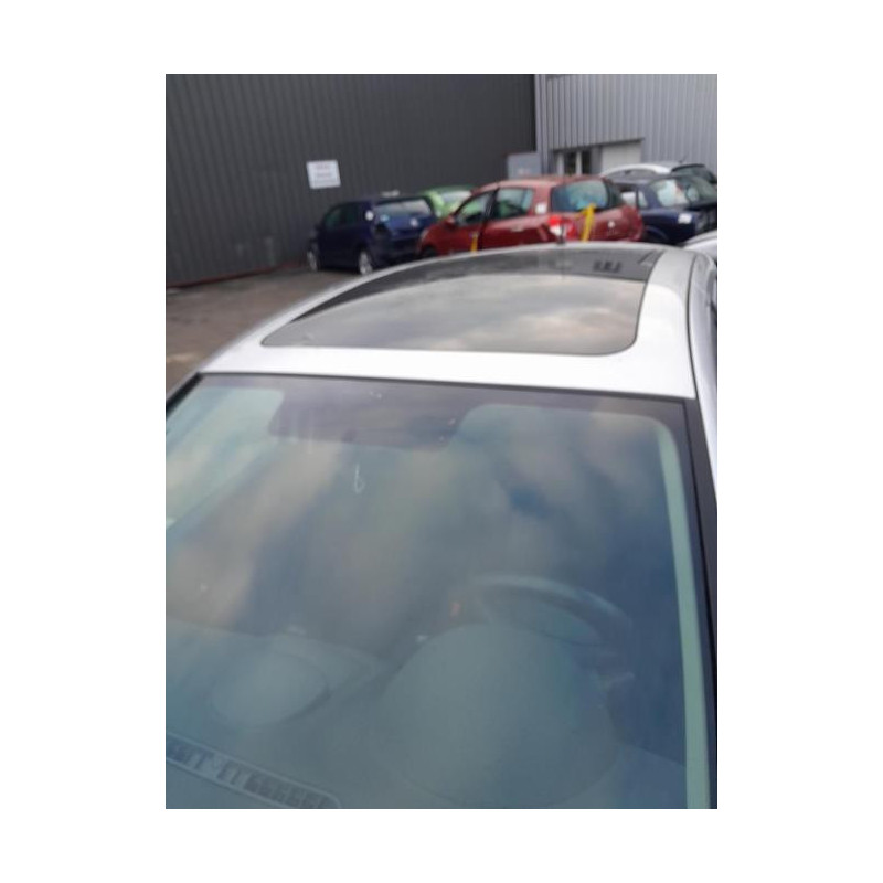 Capot RENAULT CLIO 3 PHASE 1 d’occasion