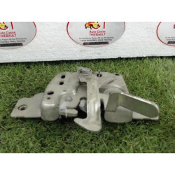 Serrure de capot RENAULT CLIO III 1.2 16V d’occasion