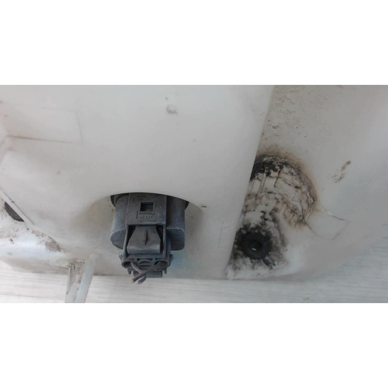 Vase de lave glace VOLKSWAGEN GOLF 5 d’occasion