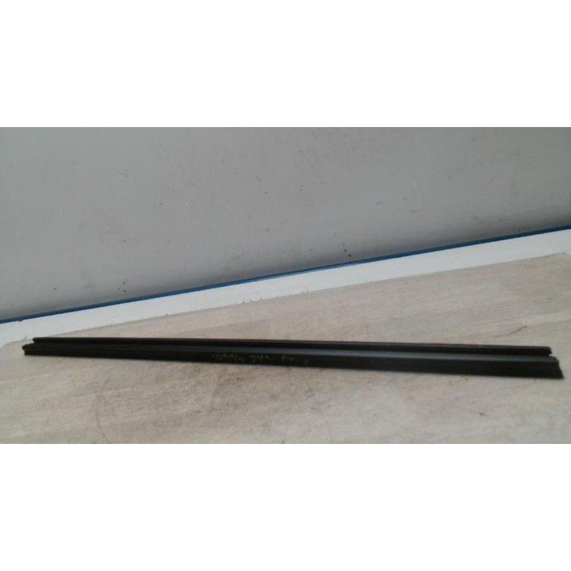 Garniture porte arriere gauche MERCEDES CLASSE B 245 PHASE 2 d’occasion