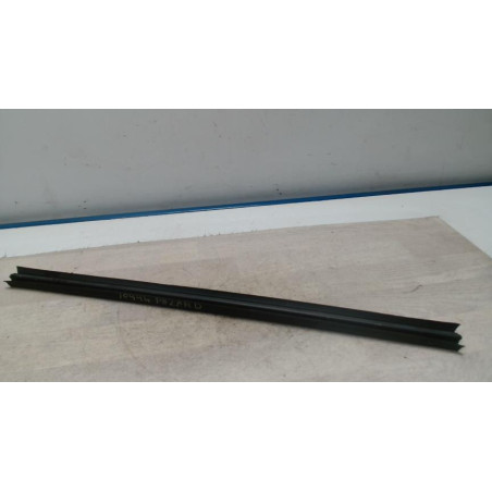 Garniture porte arriere droite MERCEDES CLASSE B 245 PHASE 2 d’occasion