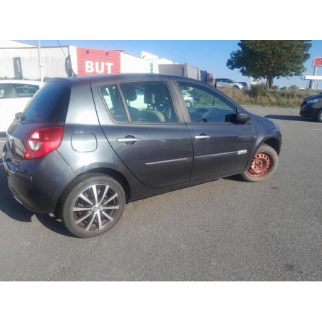 Capot RENAULT CLIO 3 PHASE 1 d’occasion