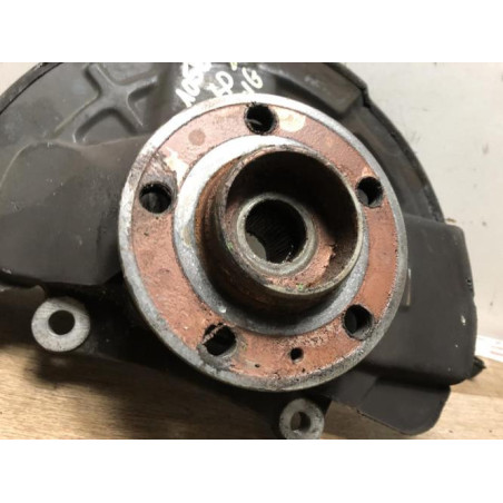 Fusee avant gauche VOLVO  d’occasion