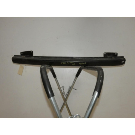 Renfort pare choc arriere (traverse) VOLKSWAGEN POLO 4 PHASE 2 d’occasion