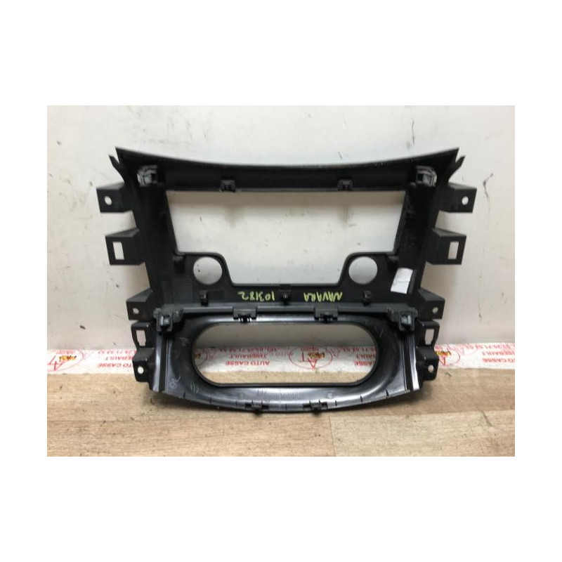 Facade autoradio NISSAN NAVARA NP300 d’occasion