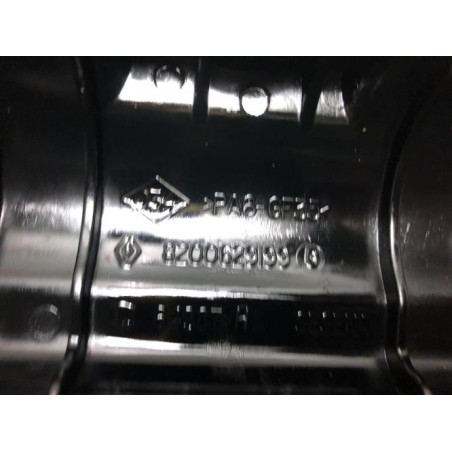 Couvre culasse RENAULT CLIO 3 PHASE 2 d’occasion