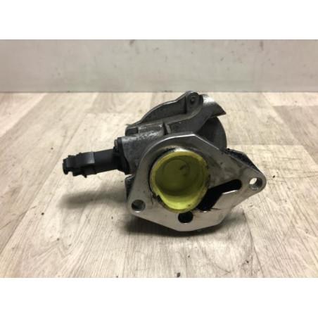 Pompe à vide RENAULT CLIO 3 PHASE 2 d’occasion