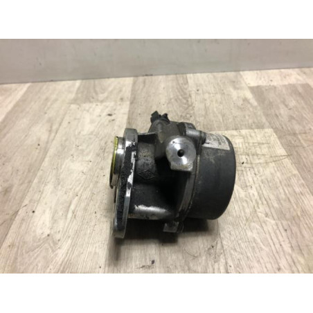 Pompe à vide RENAULT CLIO 3 PHASE 2 d’occasion