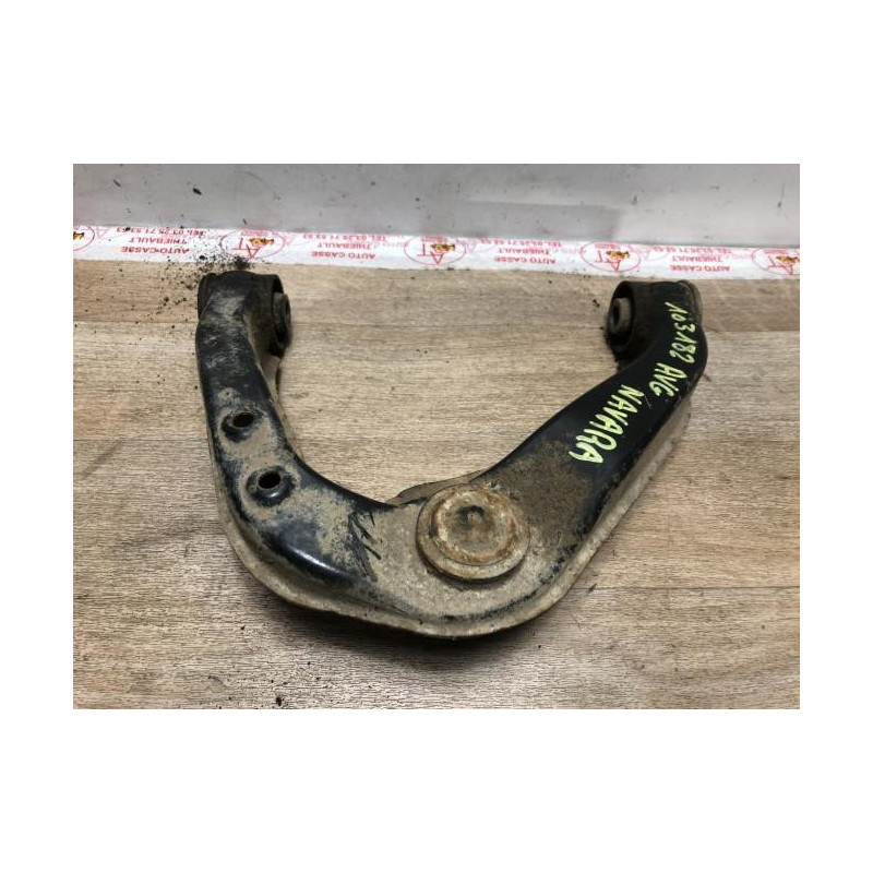 Triangle superieur avant gauche NISSAN NAVARA NP300 d’occasion